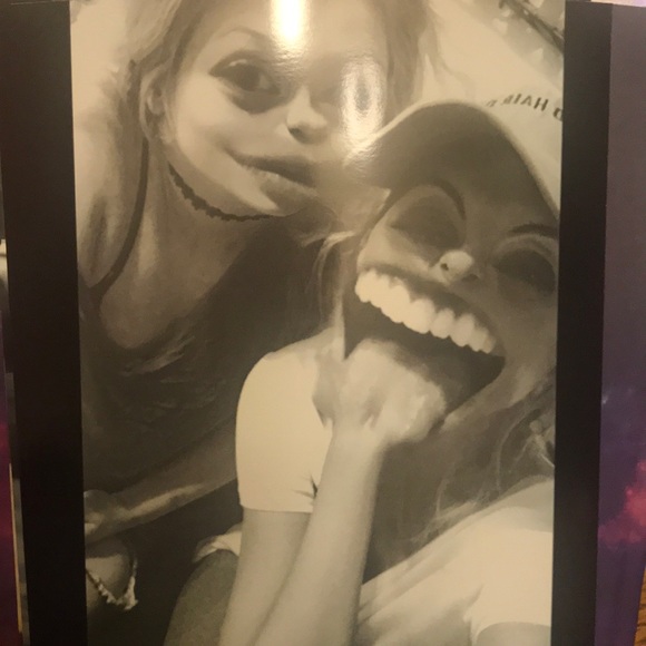 Meet your Posher, Rachel - Picture 1 of 1